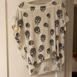 Sparkly skull top